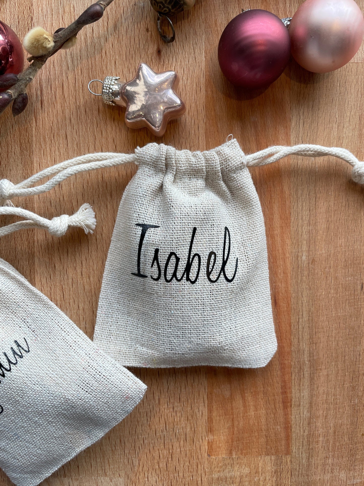 Gastgeschenk Weihnachten Jutesäckchen als Tischdeko